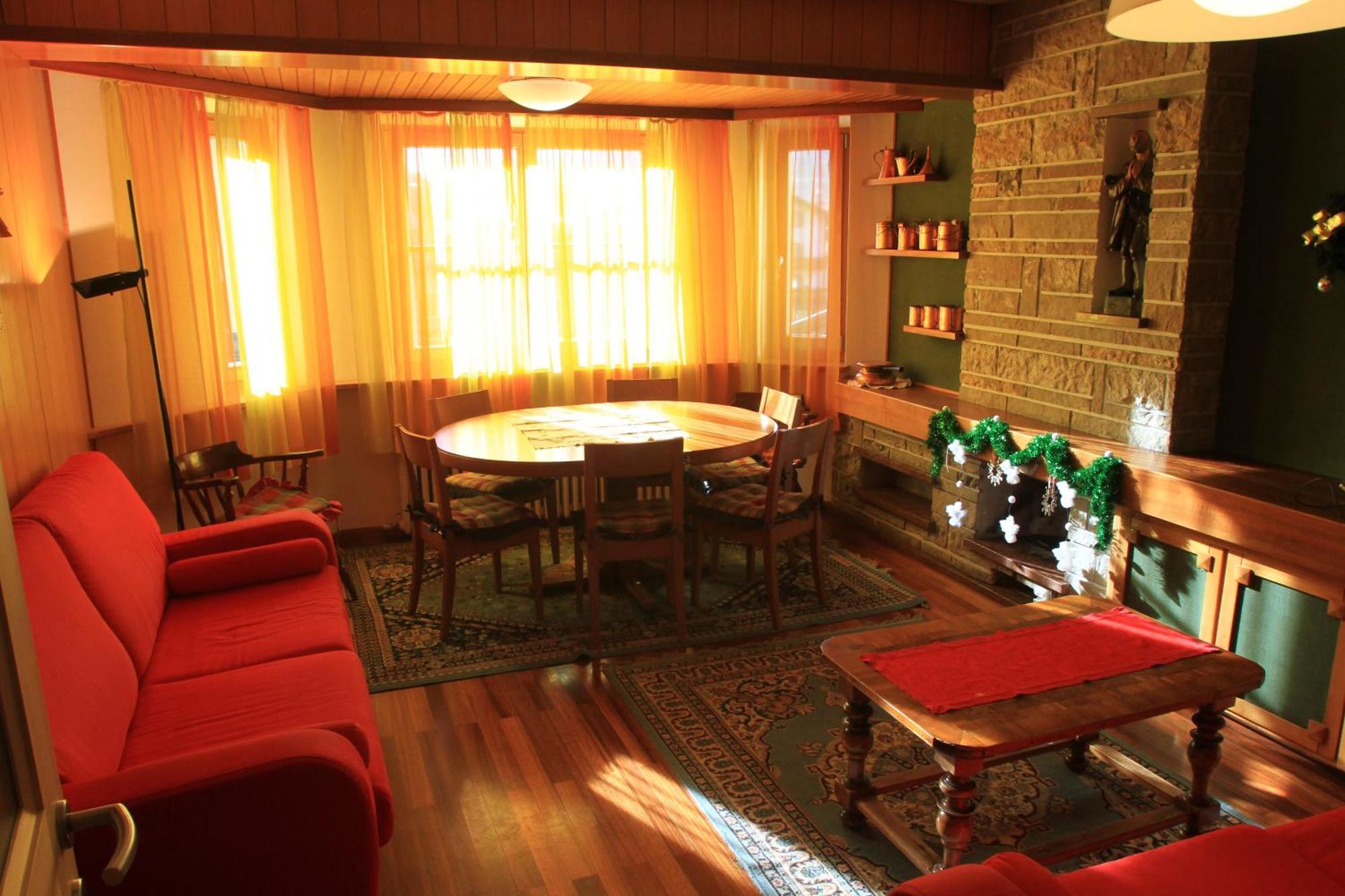 Ferienwohnung Casa Elisa Pozza di Fassa Exterior foto