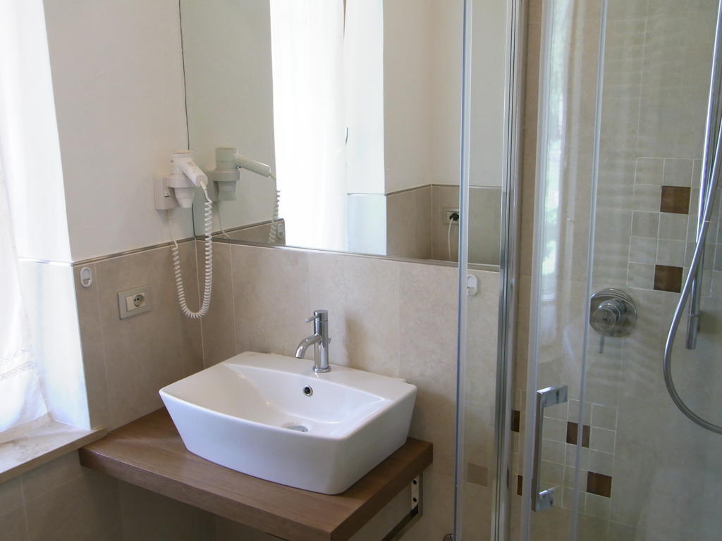 Ferienwohnung Casa Elisa Pozza di Fassa Zimmer foto