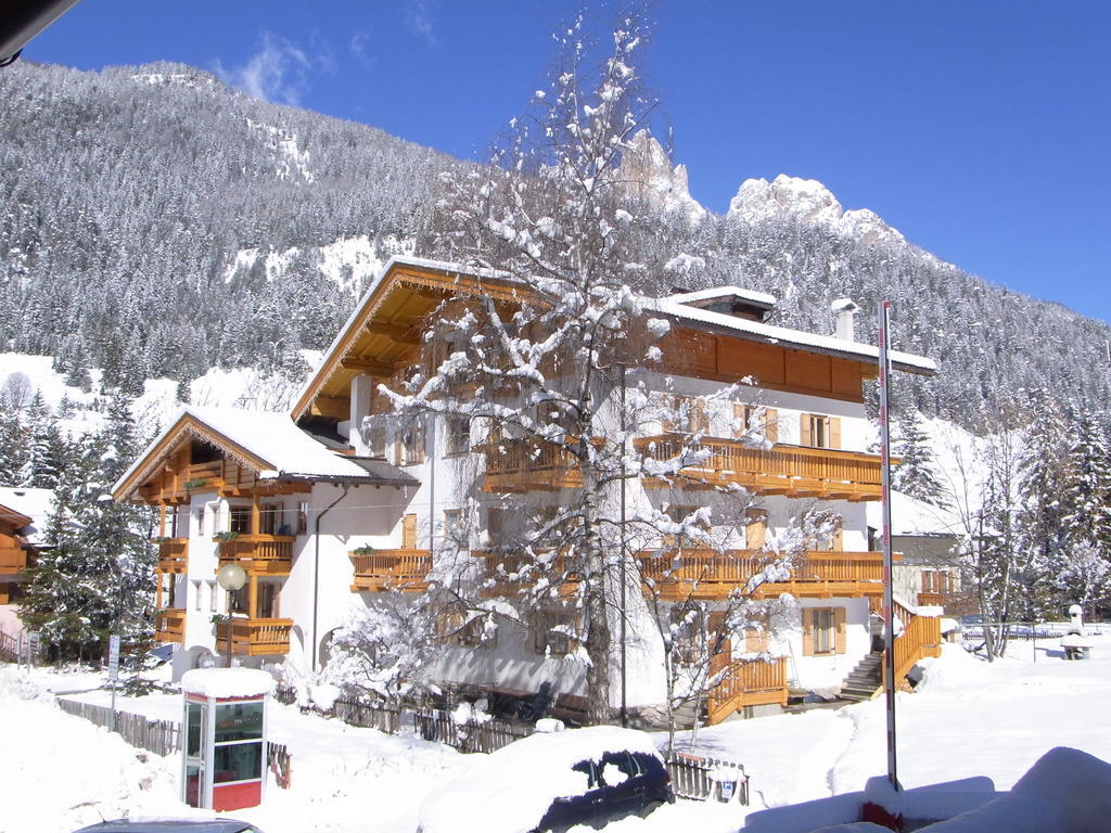 Ferienwohnung Casa Elisa Pozza di Fassa Exterior foto