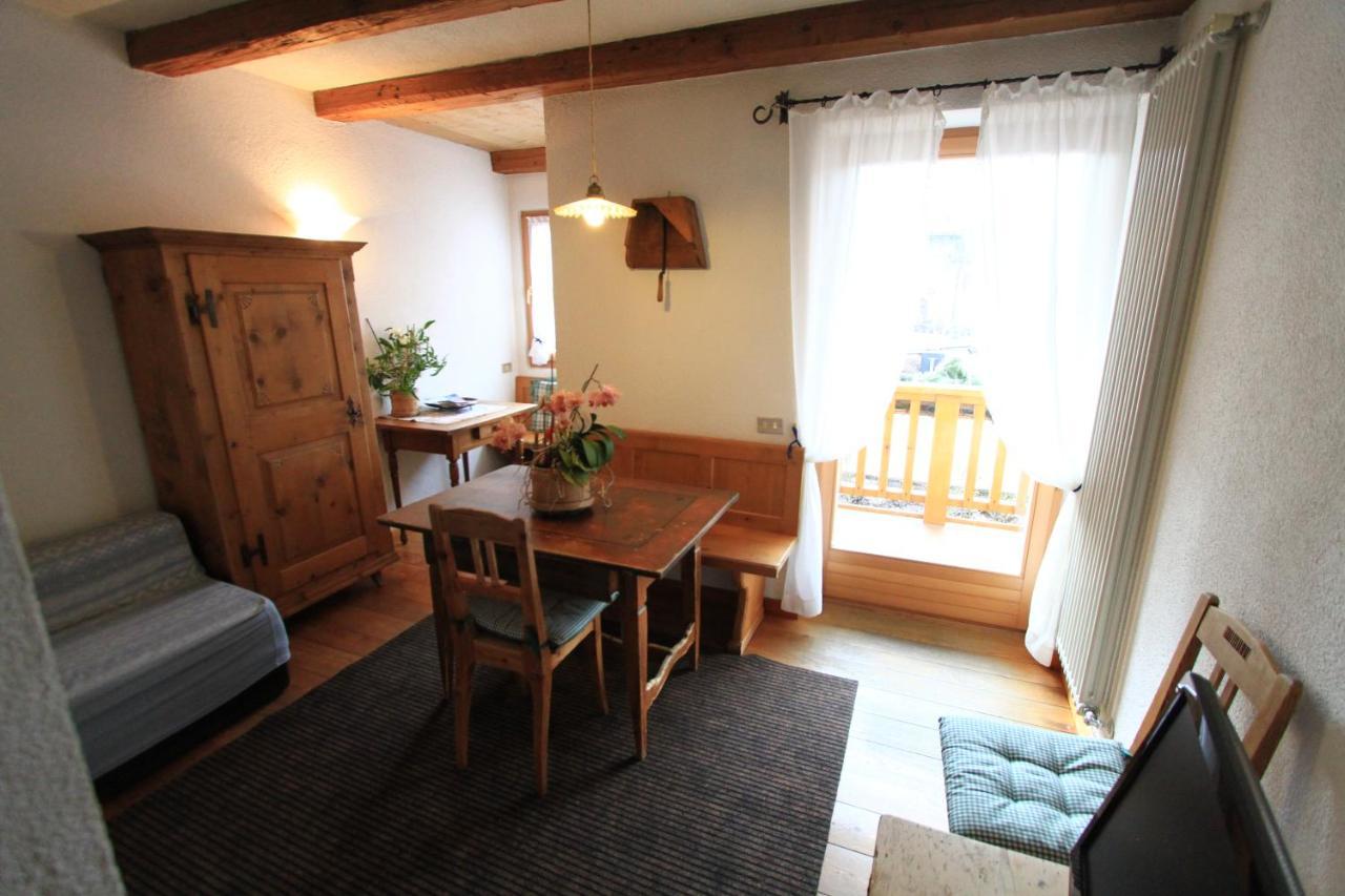 Ferienwohnung Casa Elisa Pozza di Fassa Exterior foto