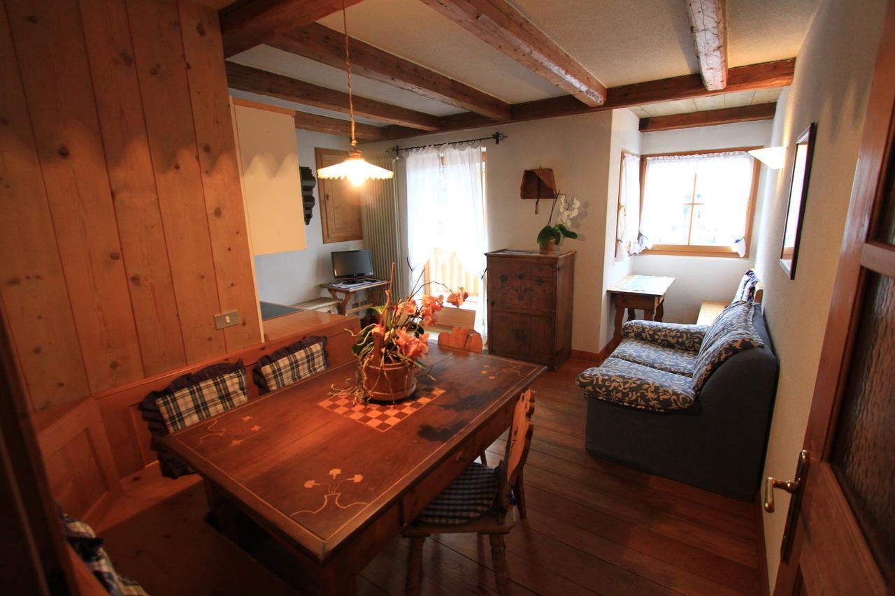Ferienwohnung Casa Elisa Pozza di Fassa Exterior foto